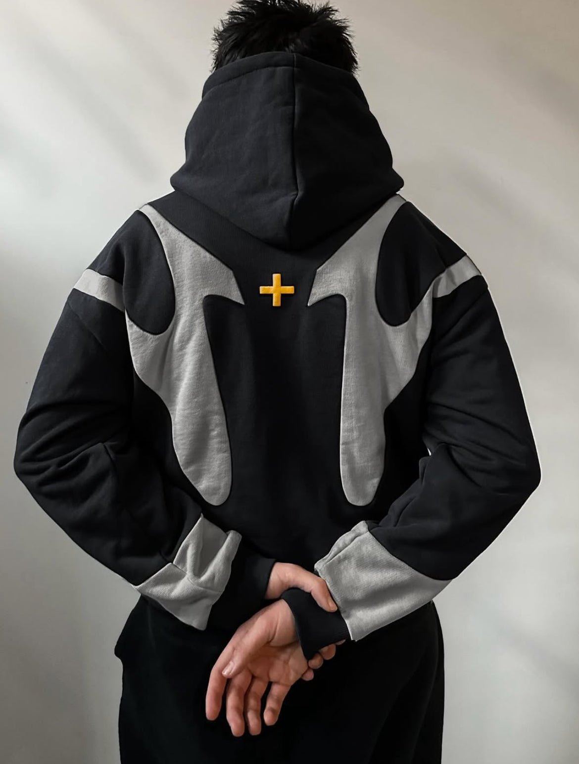 Obsidian Howl – Flame Zip Hoodie - Warmsouls
