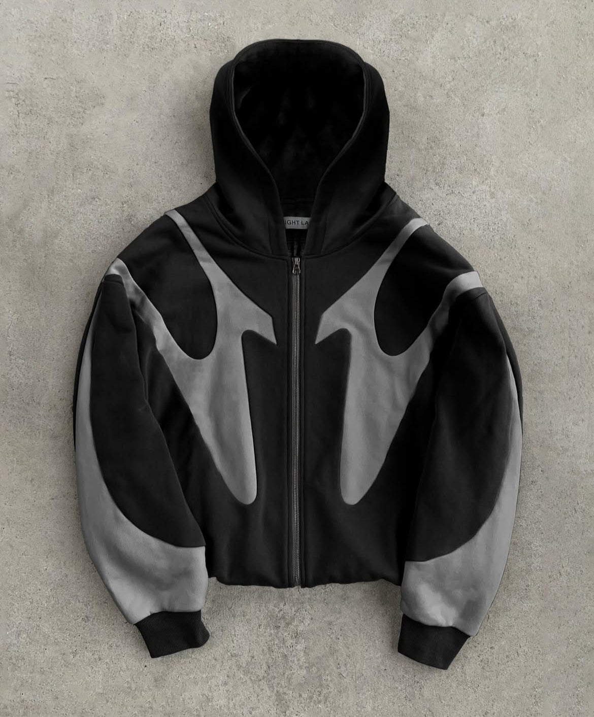 Obsidian Howl – Flame Zip Hoodie - Warmsouls