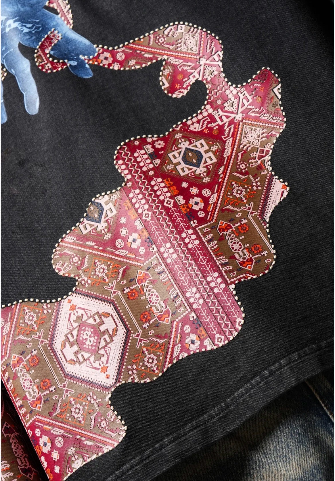 Aavar Heritage Dragon Oversized Sweatshirt