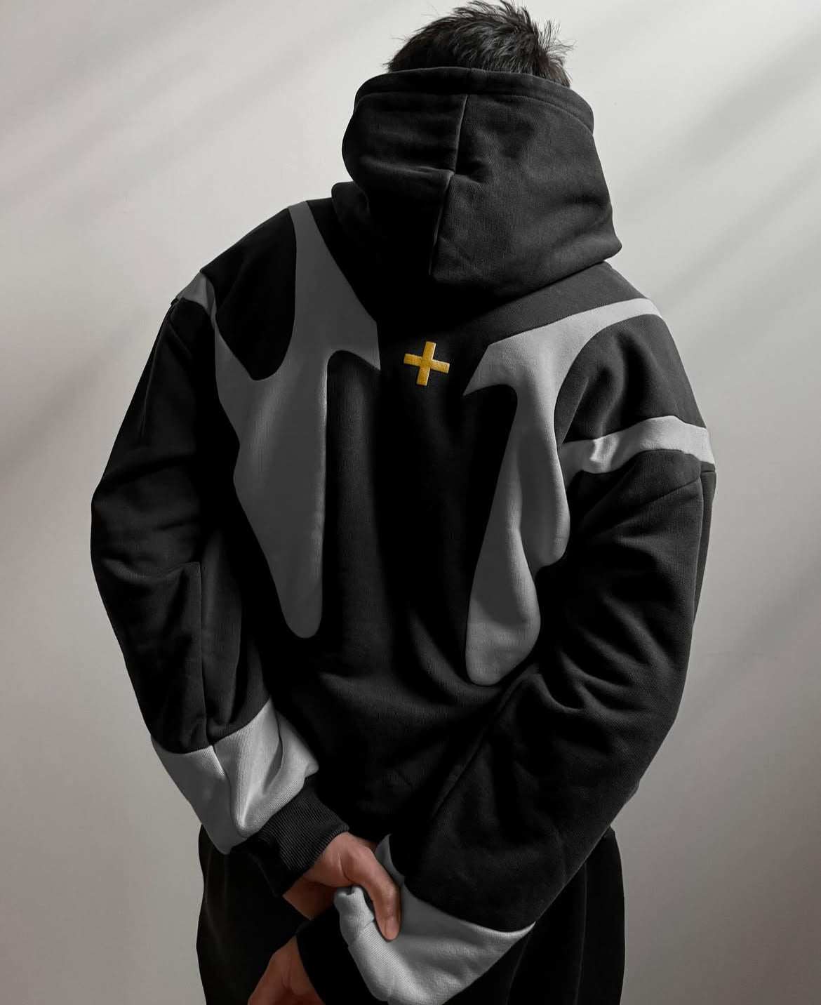 Obsidian Howl – Flame Zip Hoodie - Warmsouls