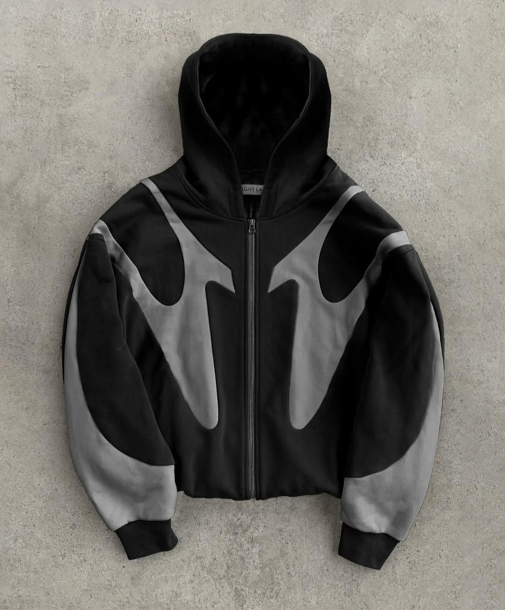 Obsidian Howl – Flame Zip Hoodie - Warmsouls